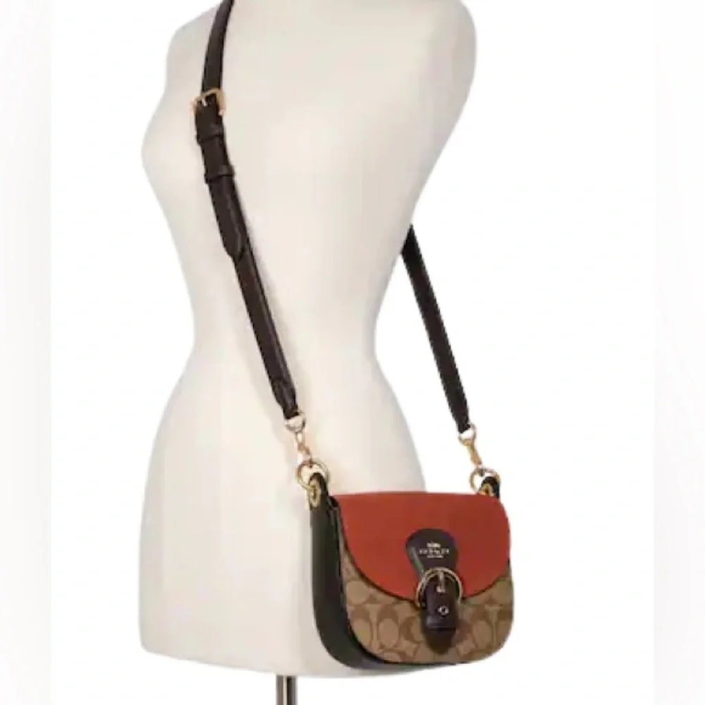 Coach. Kleo bag Signature Canvas Suede